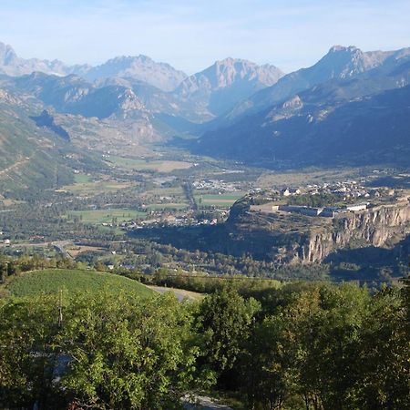 Au Bon Logis Hotel Risoul Eksteriør billede