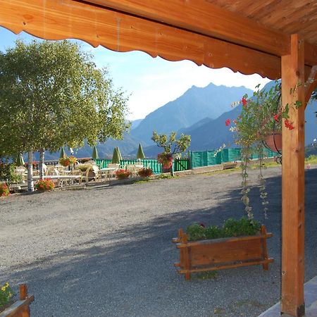 Au Bon Logis Hotel Risoul Eksteriør billede