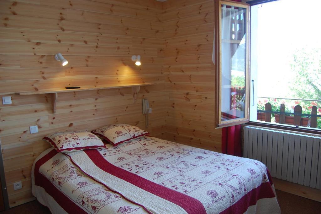 Au Bon Logis Hotel Risoul Værelse billede
